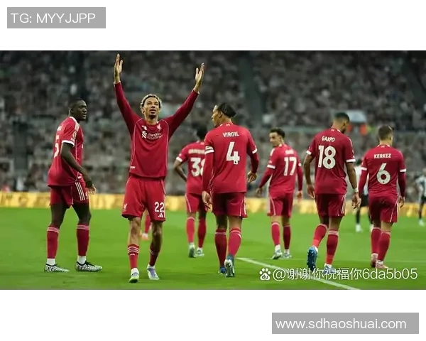 英超：那不勒斯2-2利物浦！惨败瞬间引爆全场焦点分析