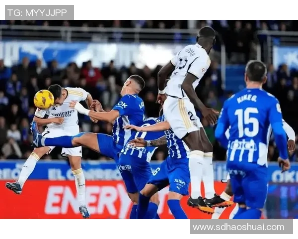 西甲激战:莱比锡与马竞战成平局神奇扑救点燃全场热情